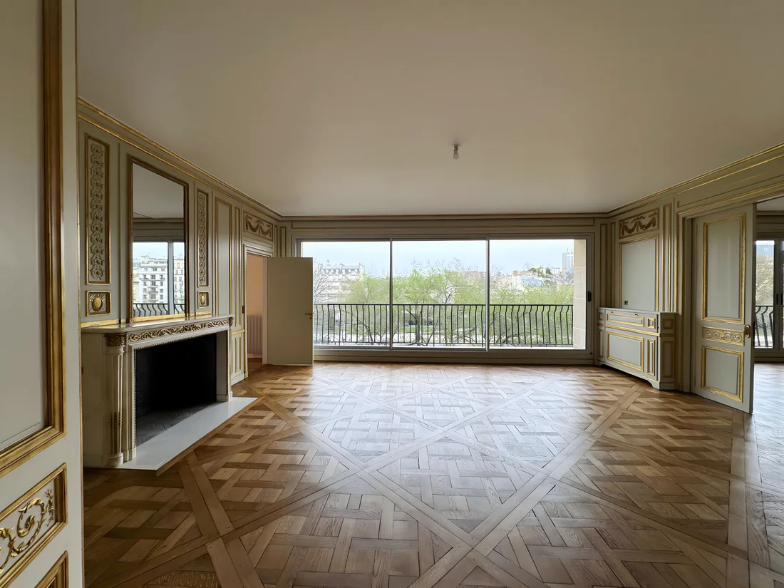 Le grand salon après rénovation