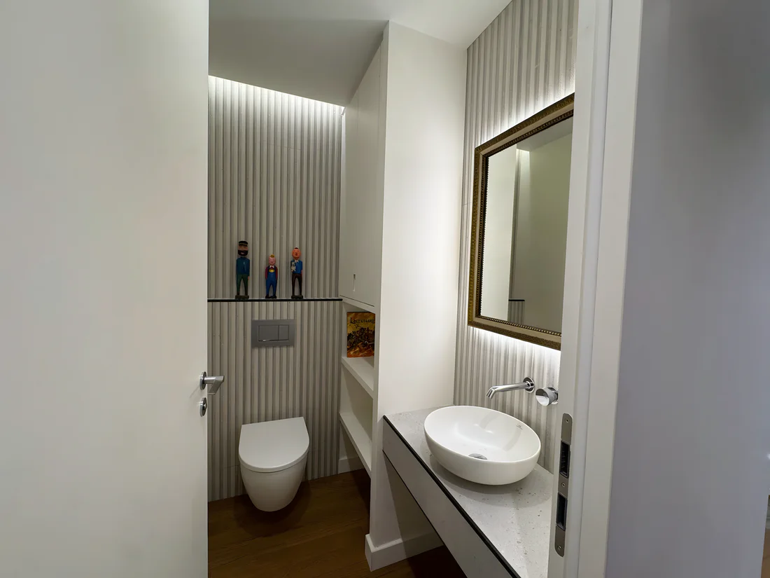Les toilettes après rénovation